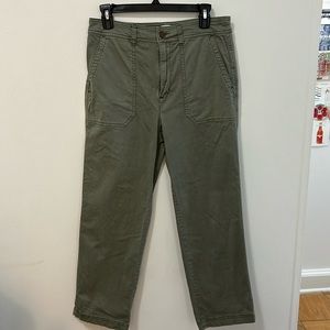 GAP Girlfriend khaki